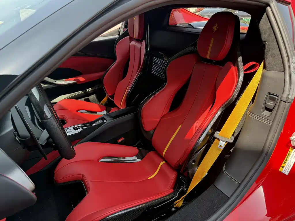 Ferrari 296 3.0 T V6 GTB