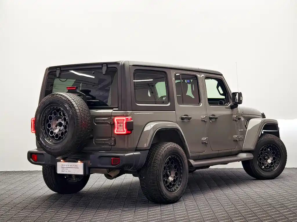 Wrangler 2.0 T Sahara 4-door CN-VI
