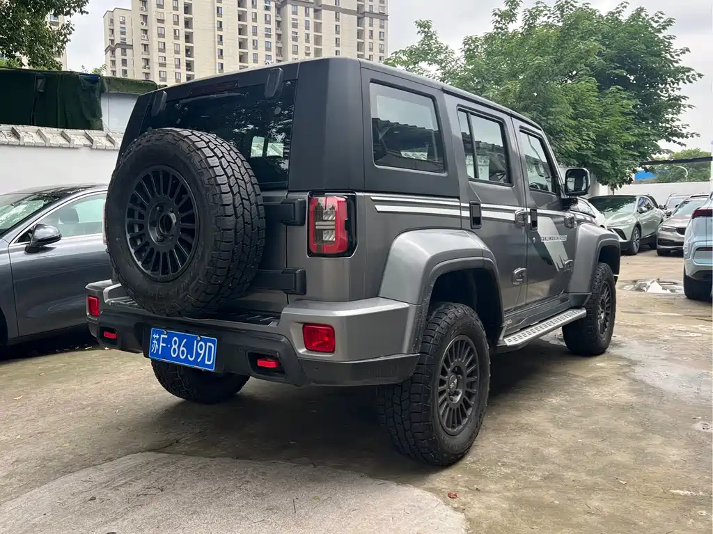 BAIC BJ40 2.0 T Auto 4 WD Rally Champion
