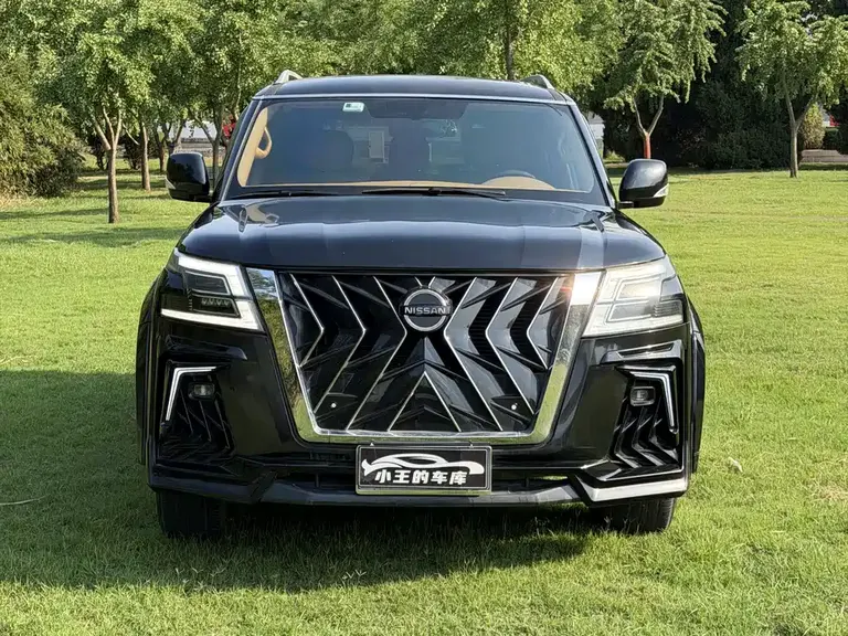 Nissan Patrol 4.0 L Platinum