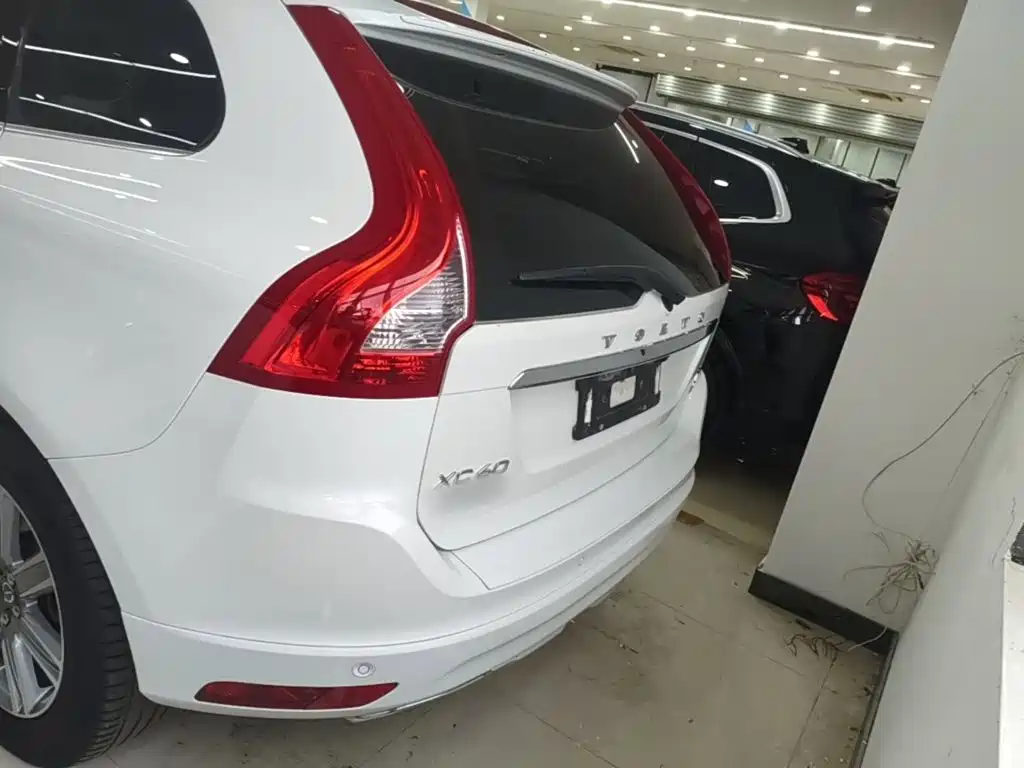 Volvo XC60 T5 AWD Smart Vision