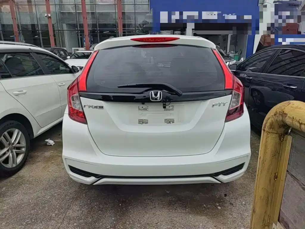 Fit 1.5 L CVT Comfort