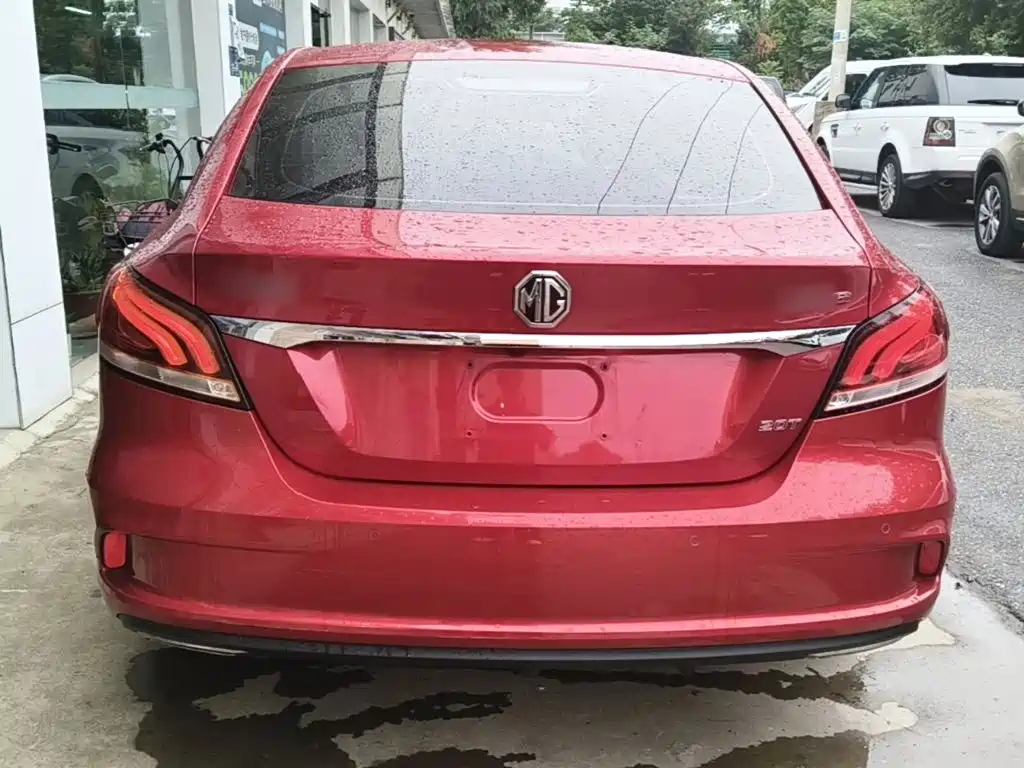 MG6 20 T Auto Starshine