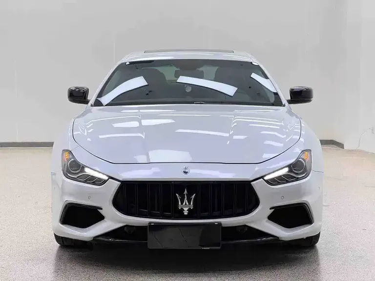 Maserati Ghibli 3.0 T Standard