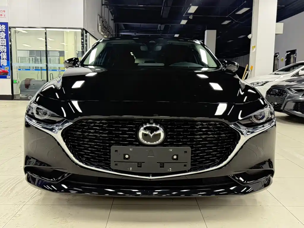 Mazda 3 Axela 2.0 L Auto Quality Wise Obsidian