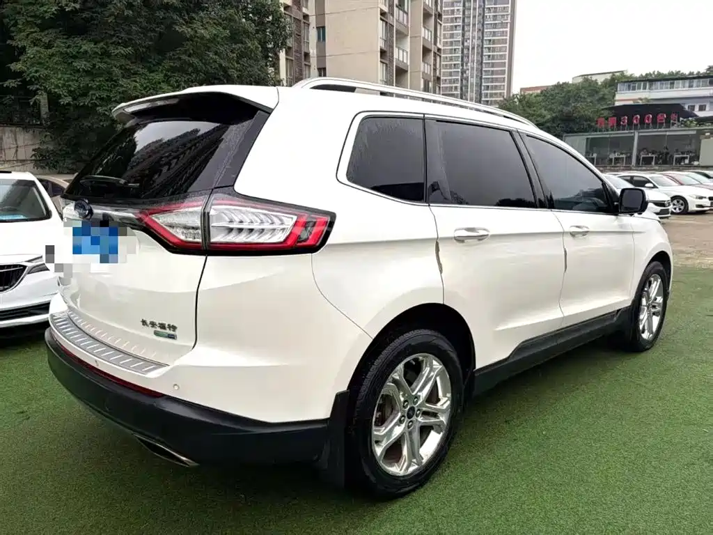 Edge EcoBoost 245 4 WD Sport 7-seat