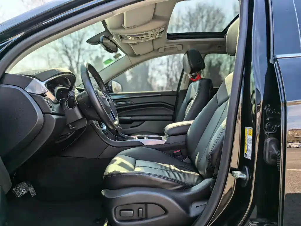 Cadillac SRX 3.0 L Comfort