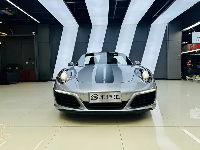 Porsche 911 Carrera Cabriolet 3.0 T