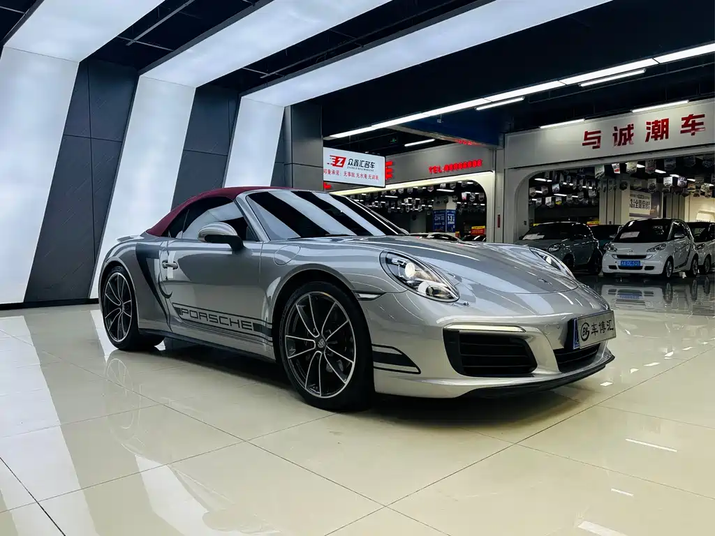 Porsche 911 Carrera Cabriolet 3.0 T
