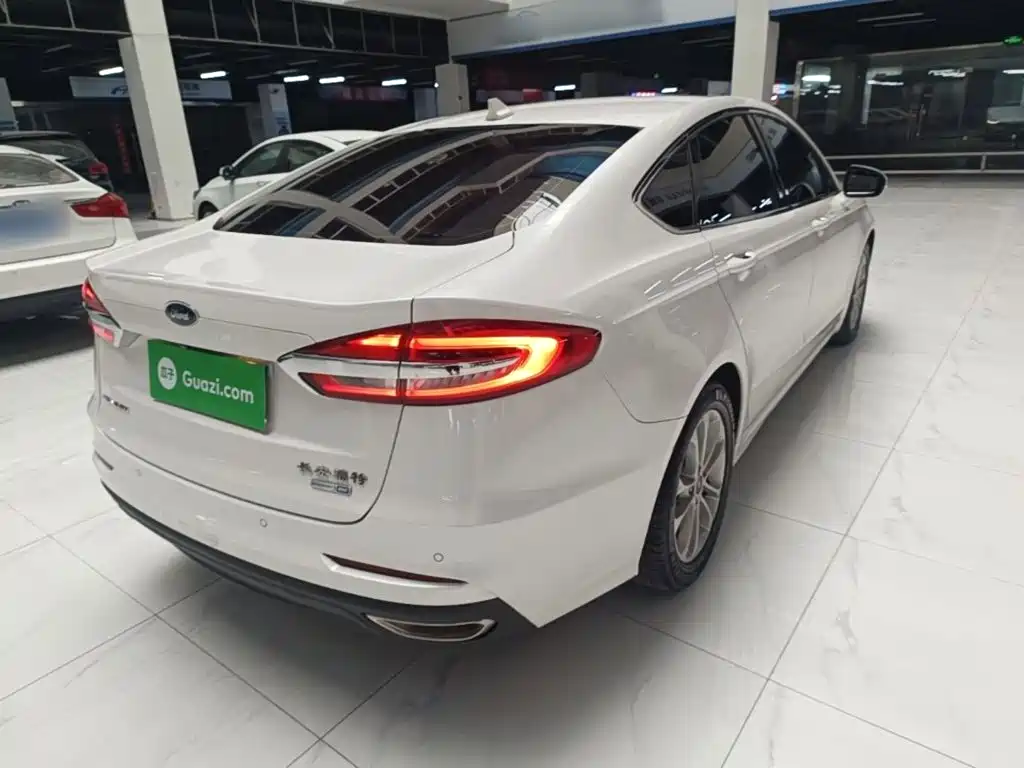 Mondeo EcoBoost 200 Fashion