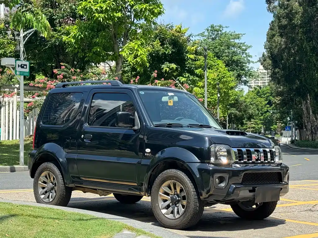 Jimny (Import) 1.3 MT JLX