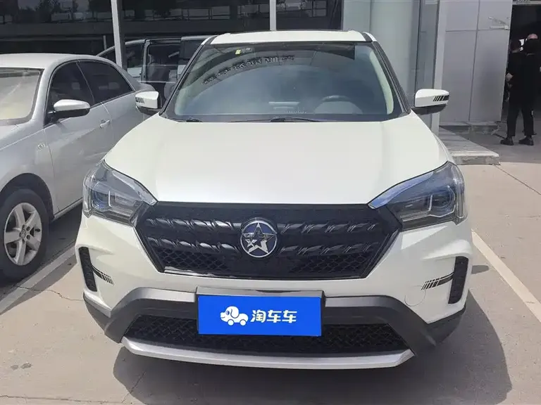 Venucia T60 1.6 L CVT Smart Travel CN-VI