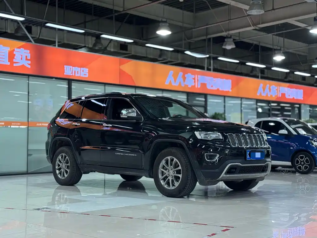 Grand Cherokee (Import) 3.0 L Comfort Enjoyment Navigation
