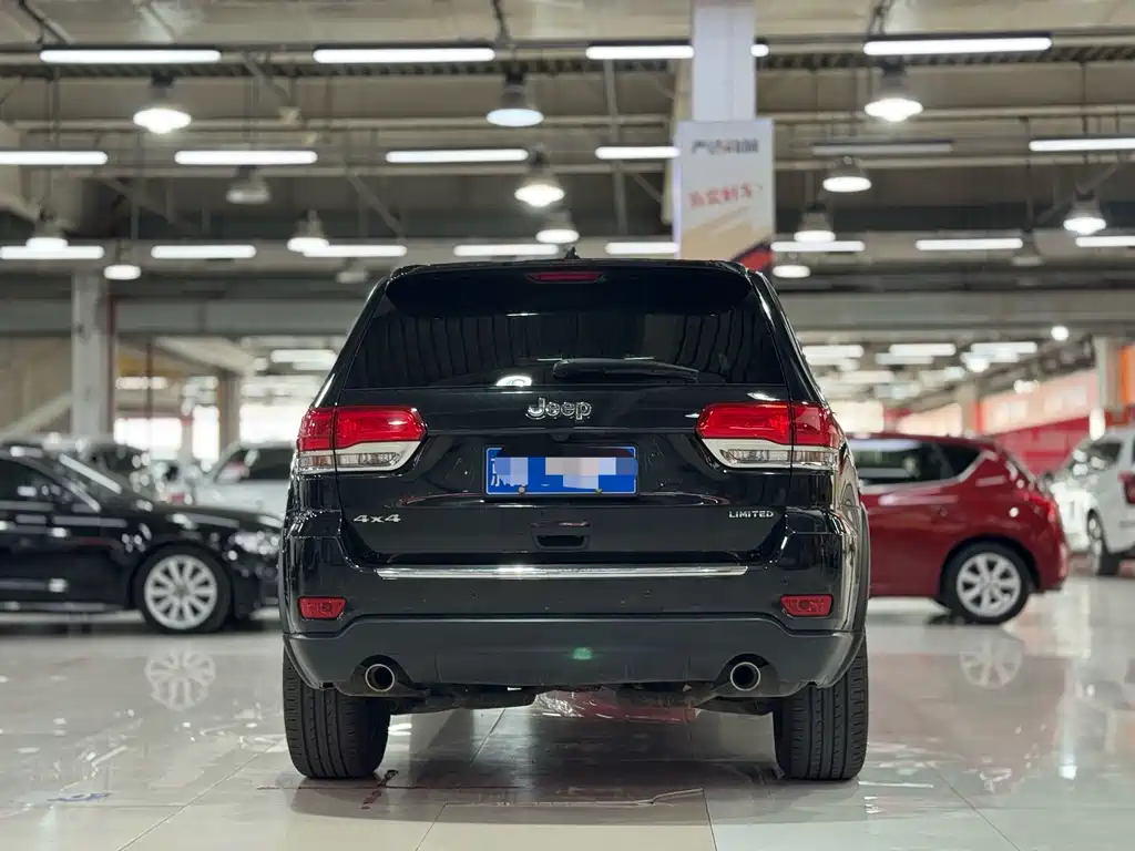 Grand Cherokee (Import) 3.0 L Comfort Enjoyment Navigation