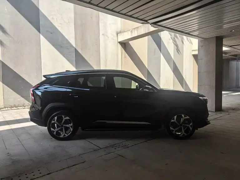 Geely Boyue L 1.5 TD DCT Distinguished