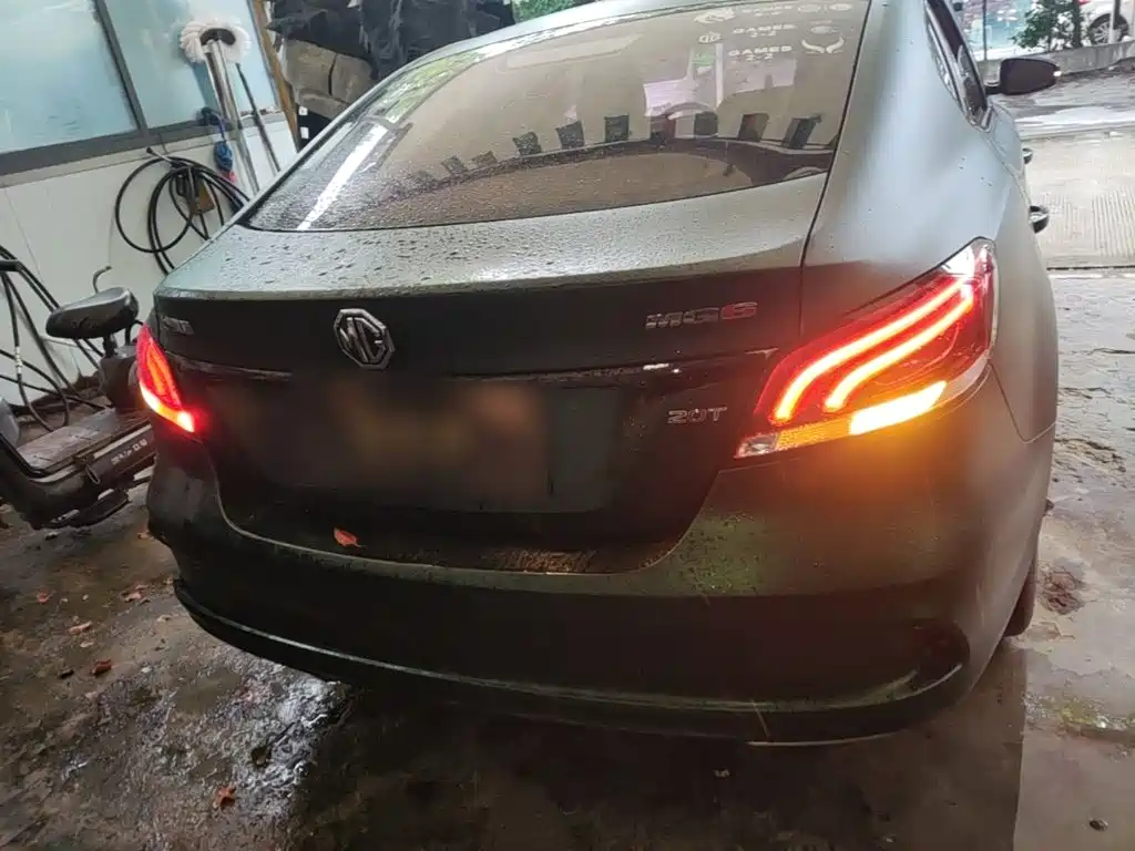 MG6 20 T Auto Luxury Connected CN-V