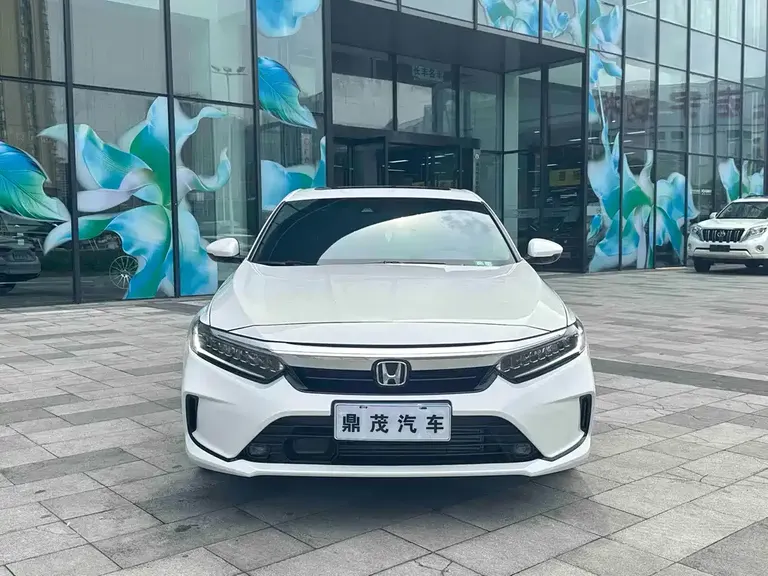 Honda Inspire 260 TURBO Refined