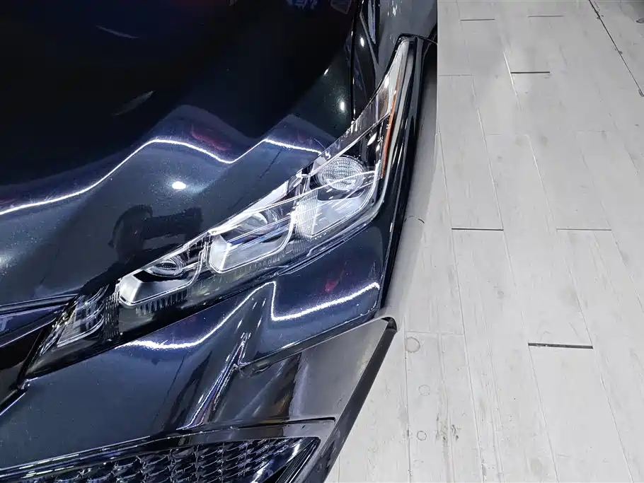Avalon 2.0 L XLE Premium CN-VI