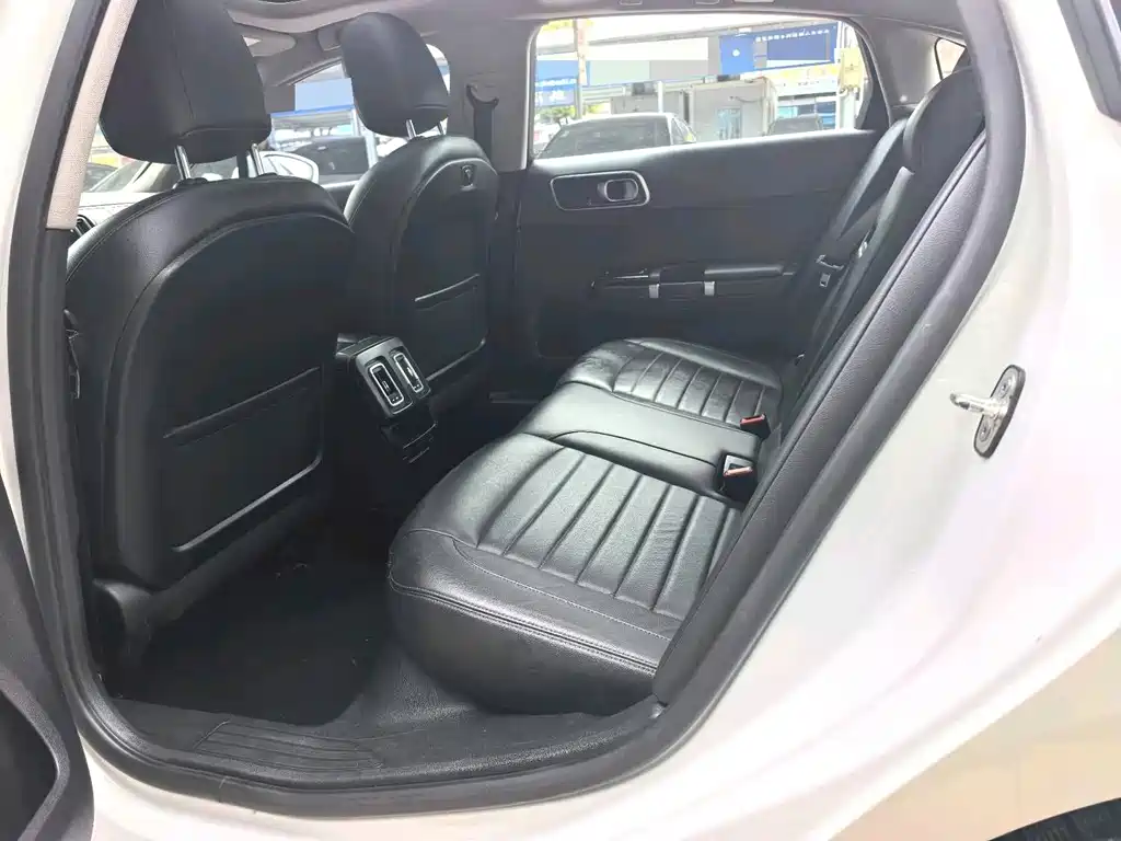 Citroën C6 380 THP Luxury