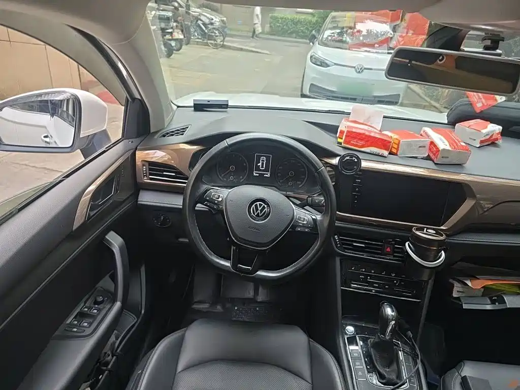 Tharu 280 TSI 2 WD Luxury PLUS