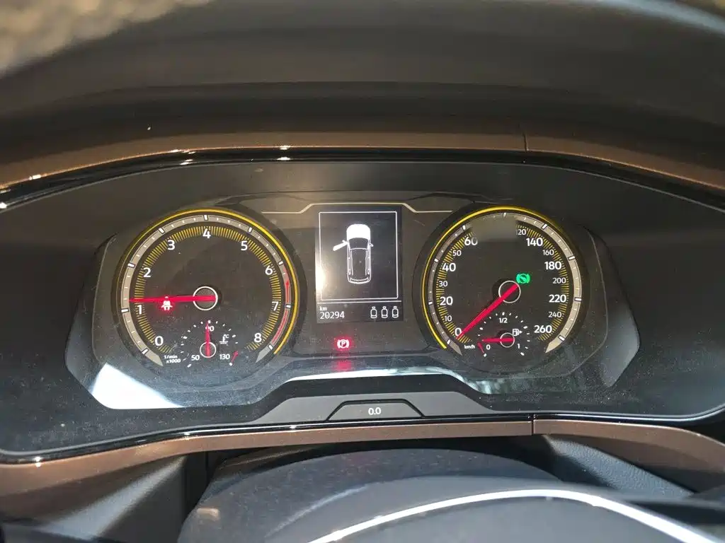 Tharu 280 TSI 2 WD Luxury PLUS