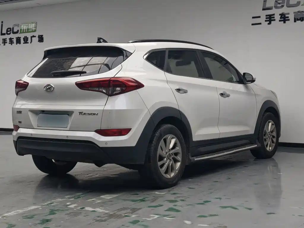 Tucson 2.0 L Auto 2 WD Intelligent