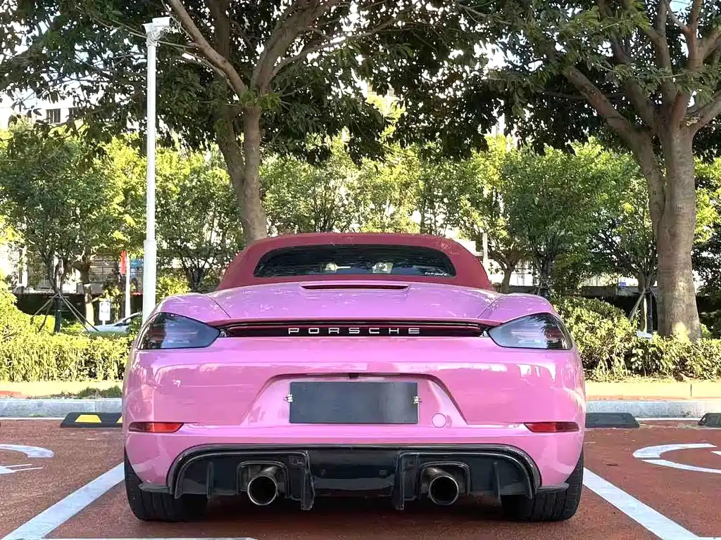 Porsche 718 Boxster 2.0 T