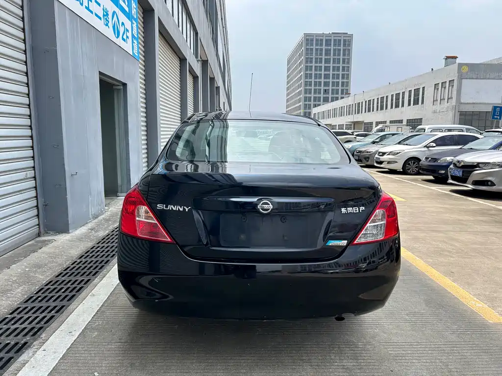 Sunny 1.5 XE CVT Comfort