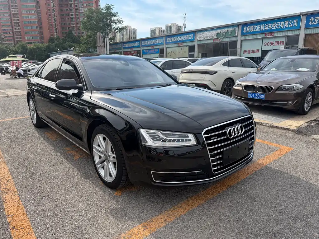 Audi A8 A8 L 45 TFSI quattro Comfort
