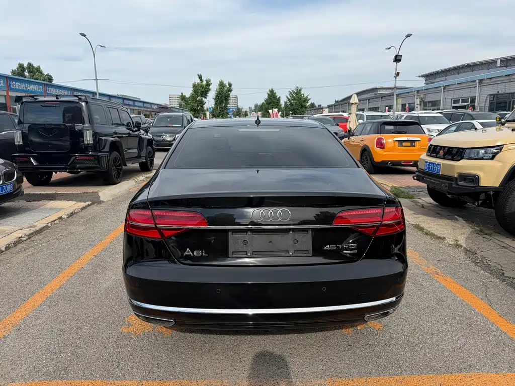 Audi A8 A8 L 45 TFSI quattro Comfort