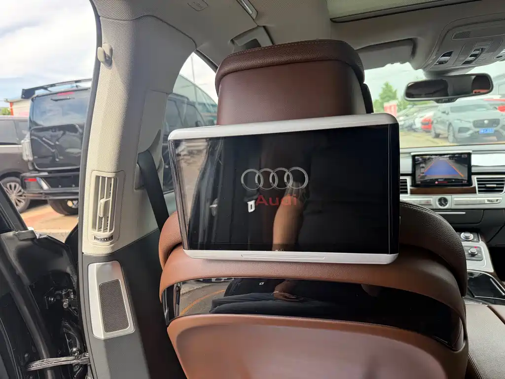 Audi A8 A8 L 45 TFSI quattro Comfort
