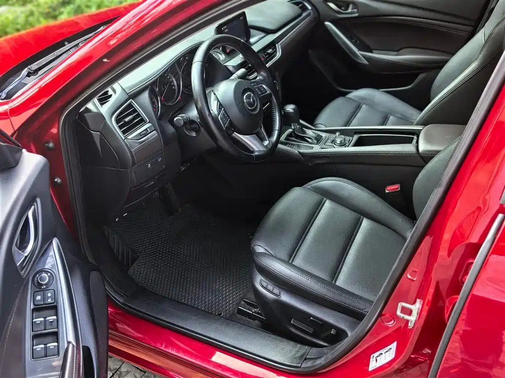 Atenza 2.5 L Blue Sky Sport