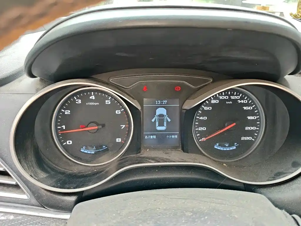 Refine S3 瑞风S3 2018款 智驱版 1.5 L 手动豪华智能型
