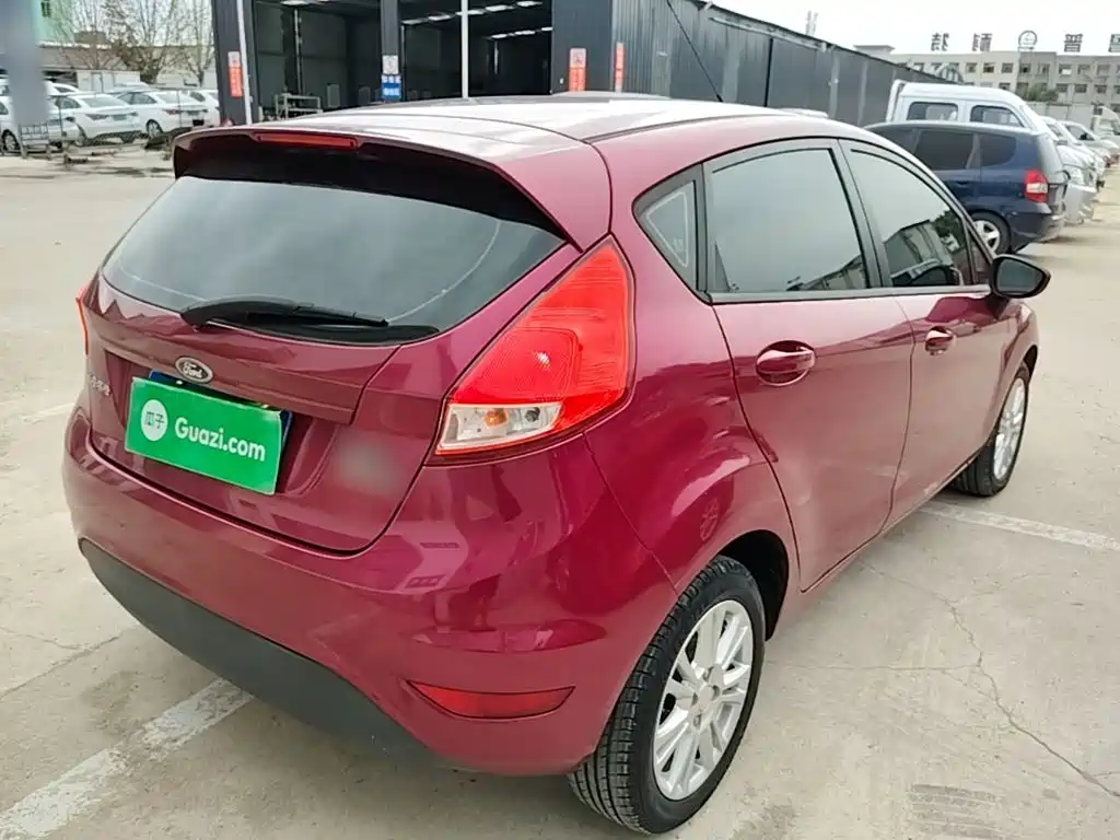 Fiesta Hatchback 1.5 L Auto Fashion