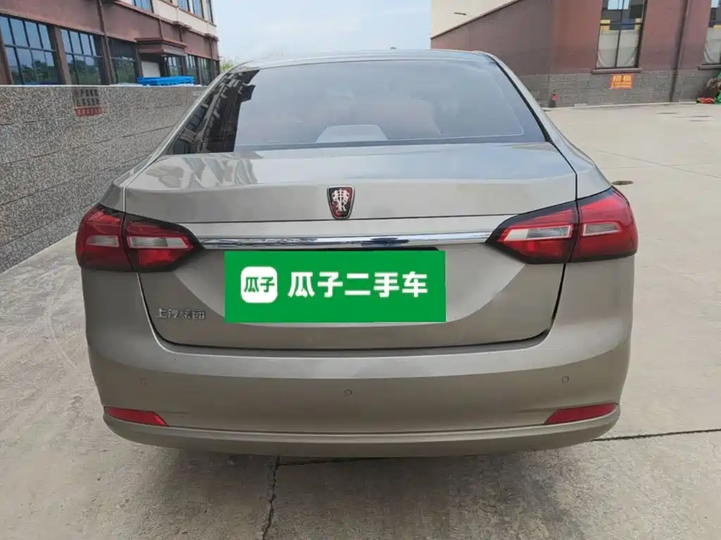 Roewe 360 PLUS 1.5 L Auto Premium