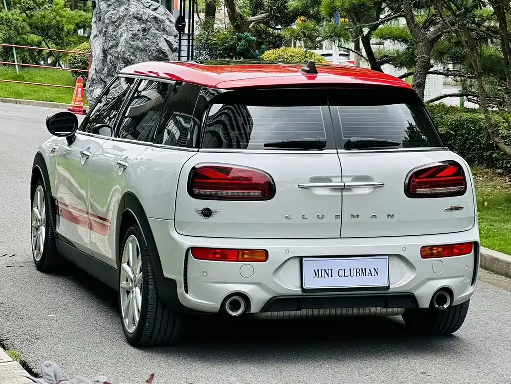 MINI JCW CLUBMAN 2.0 T JOHN COOPER WORKS ALL-