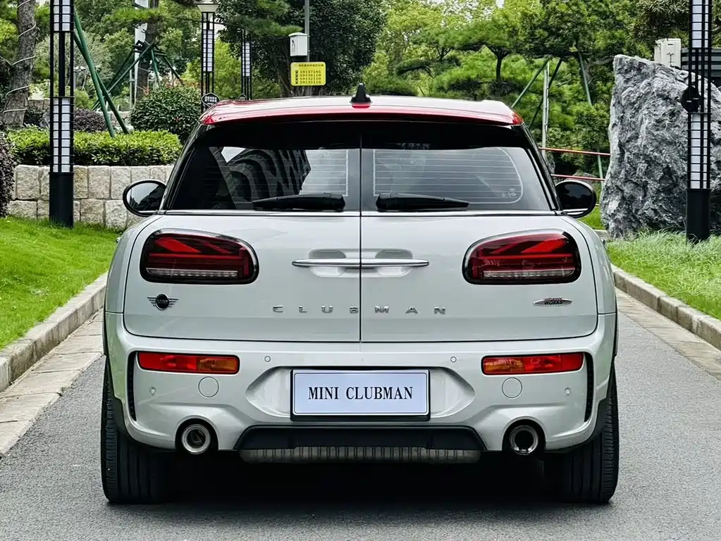 MINI JCW CLUBMAN 2.0 T JOHN COOPER WORKS ALL-