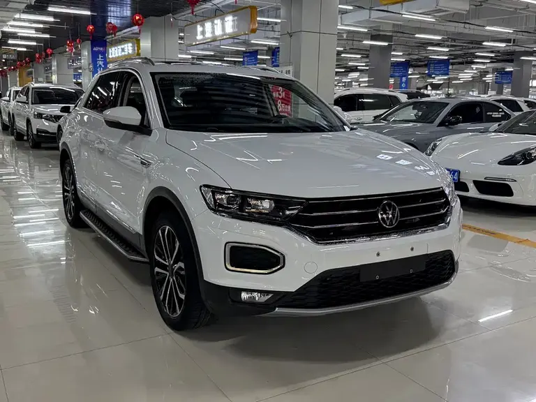 Volkswagen T-ROC 280 TSI DSG 2 WD Comfort Enjoyment PLUS