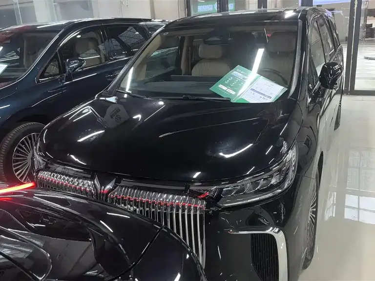 Voyah Dreamer PHEV 4 WD Flagship Kunpeng