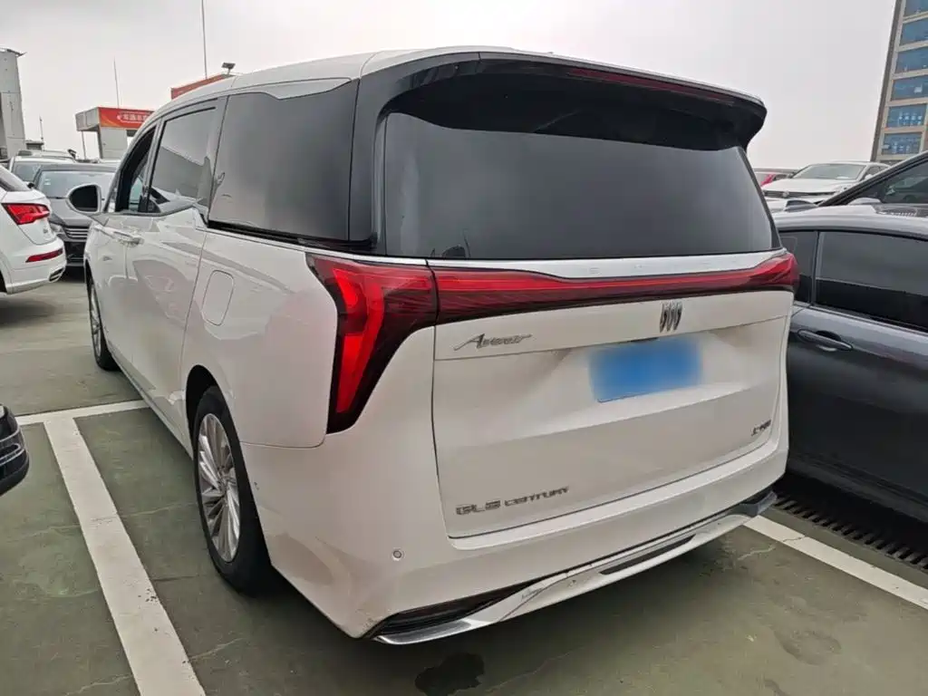 Century 2.0 T 7-seat Heritage