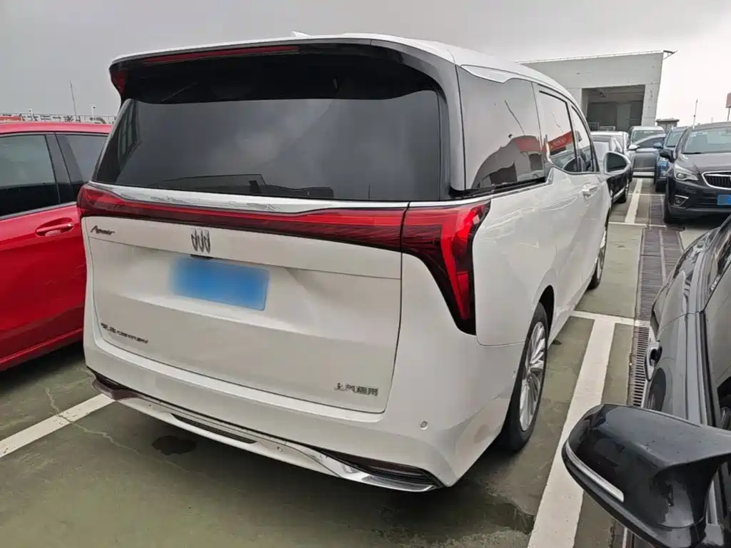 Century 2.0 T 7-seat Heritage