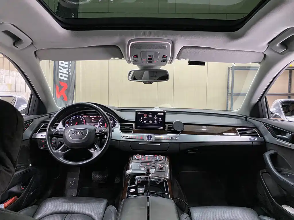 Audi A8 A8 L 50 TFSI quattro Luxury
