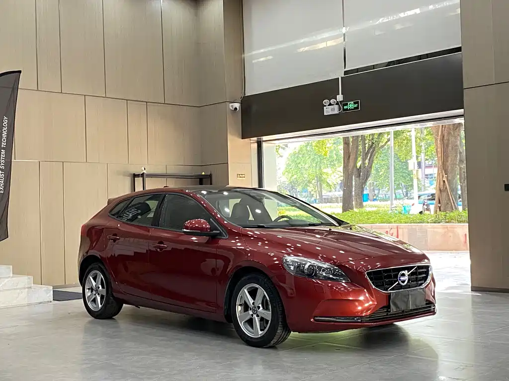 Volvo V40 T3 Smart Ease