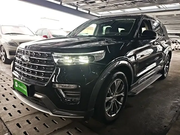 Ford Explorer EcoBoost 285 RWD Style 6-seat