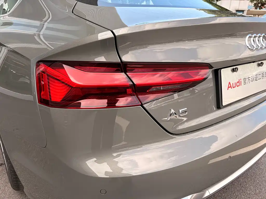 Audi A5 (Import) Sportback 40 TFSI Fashion Dynamic