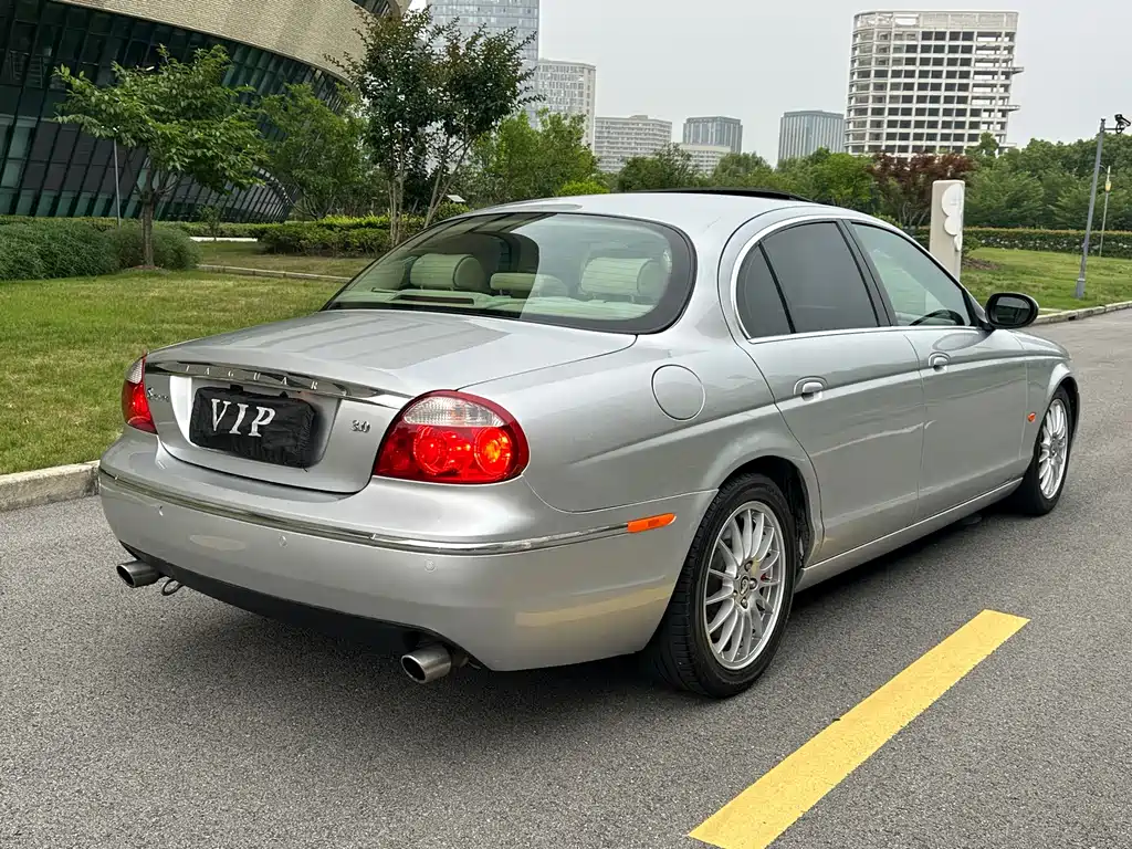 Jaguar S-TYPE 3.0 Dynamic Collector