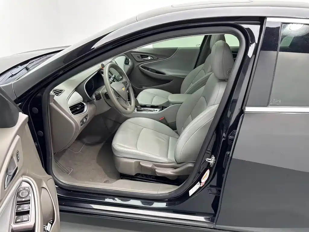 Malibu XL 535 T CVT Sharp Travel