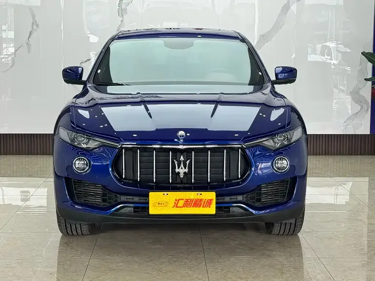 Maserati Levante 3.0 T Standard CN-VI
