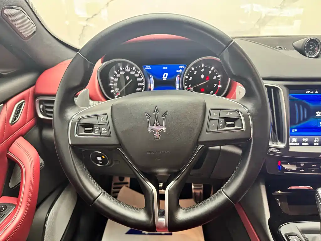 Levante 3.0 T Standard CN-VI