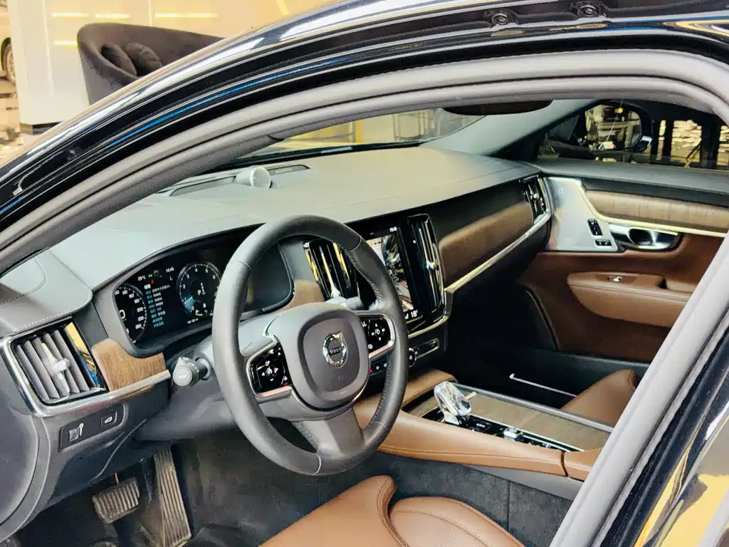 Volvo S90 B5 Smart Grace Luxury